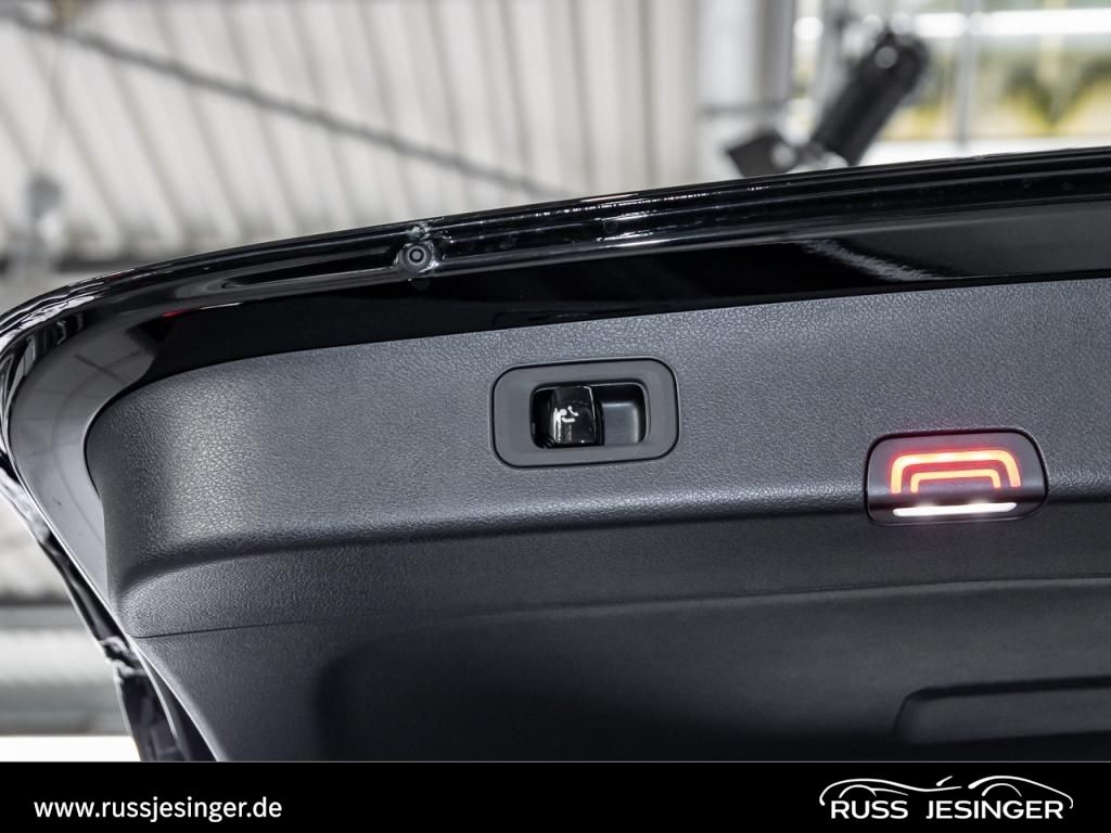 Mercedes-Benz E 300 2025