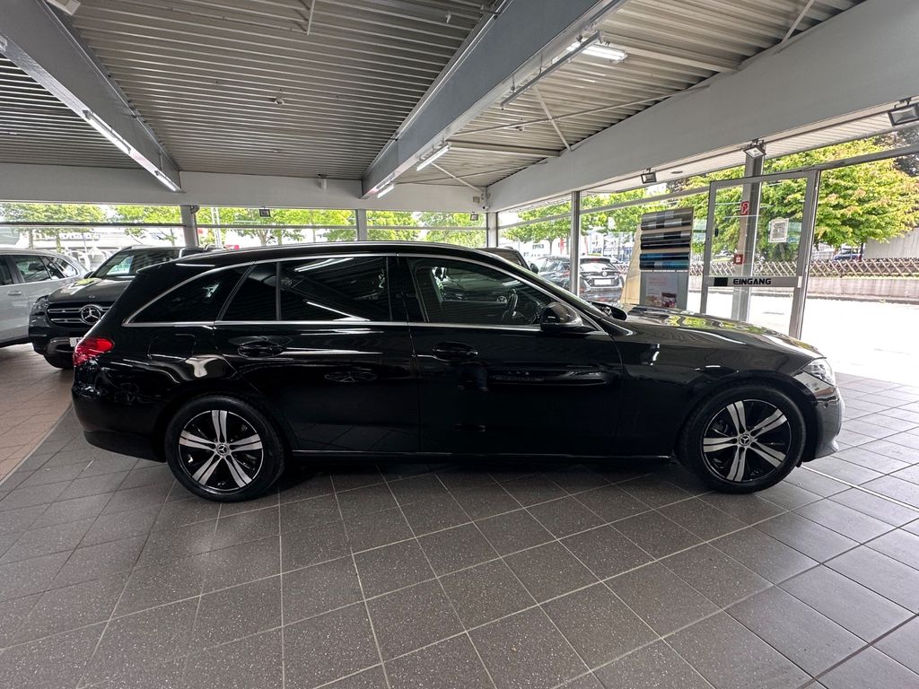Mercedes-Benz C 200 2022