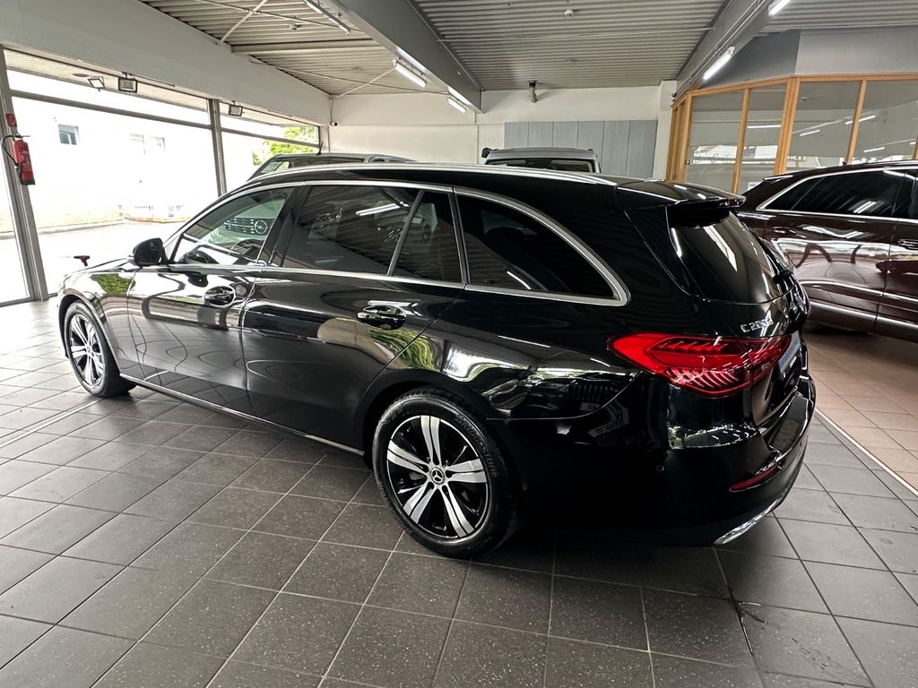 Mercedes-Benz C 200 2022