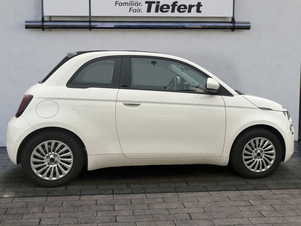 Fiat 500e 2023