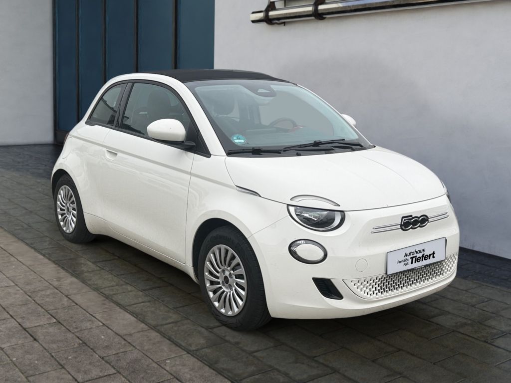 Fiat 500e 2023