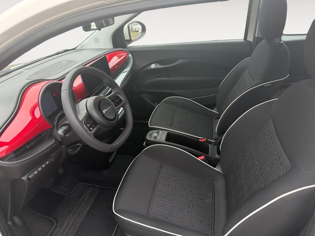 Fiat 500e 2023
