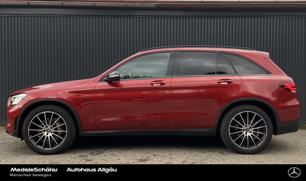 Mercedes-Benz GLC 300 2021