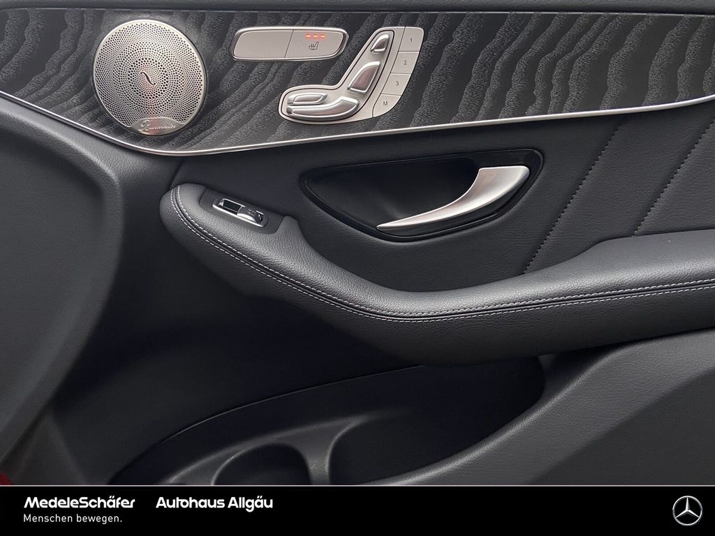 Mercedes-Benz GLC 300 2021