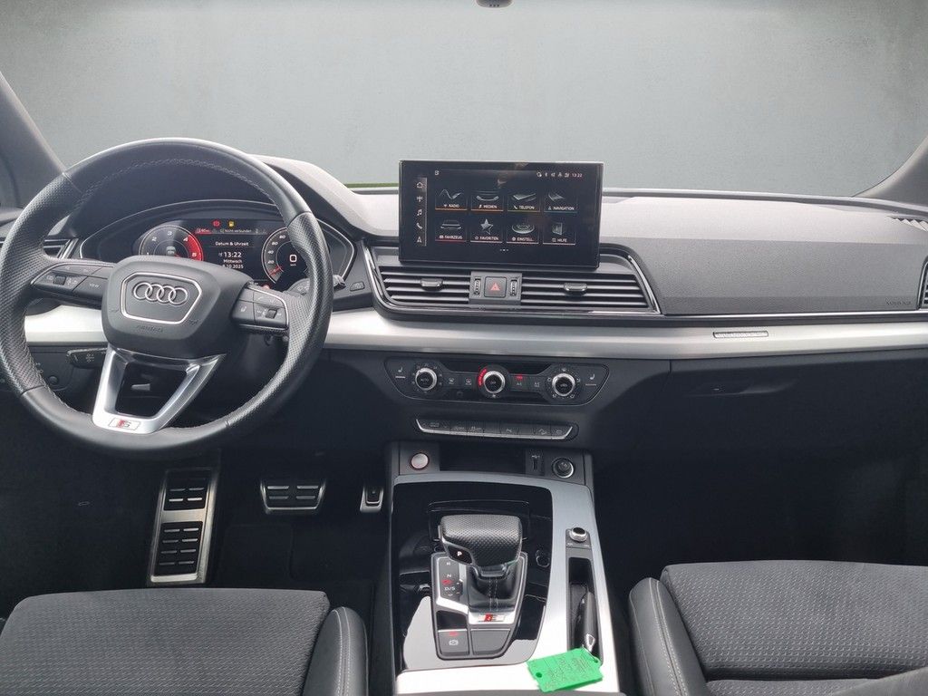 Audi SQ5 2022