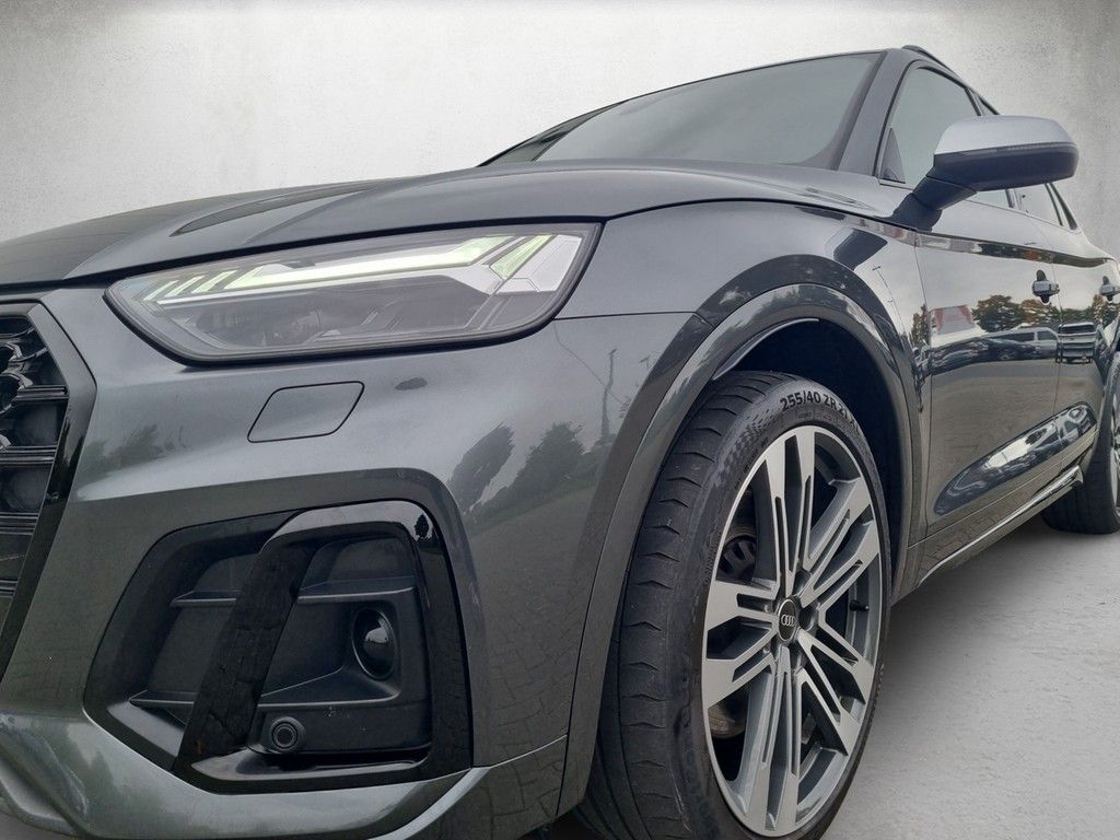 Audi SQ5 2022