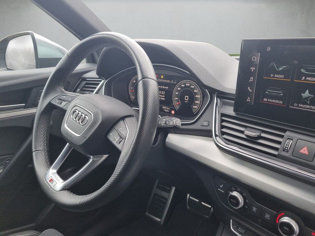 Audi SQ5 2022