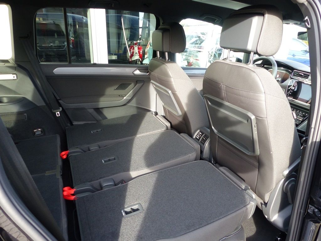 Volkswagen Touran 2025