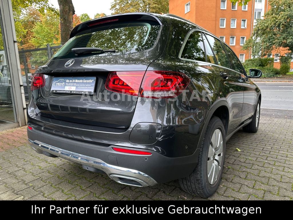 Mercedes-Benz GLC 300 2021