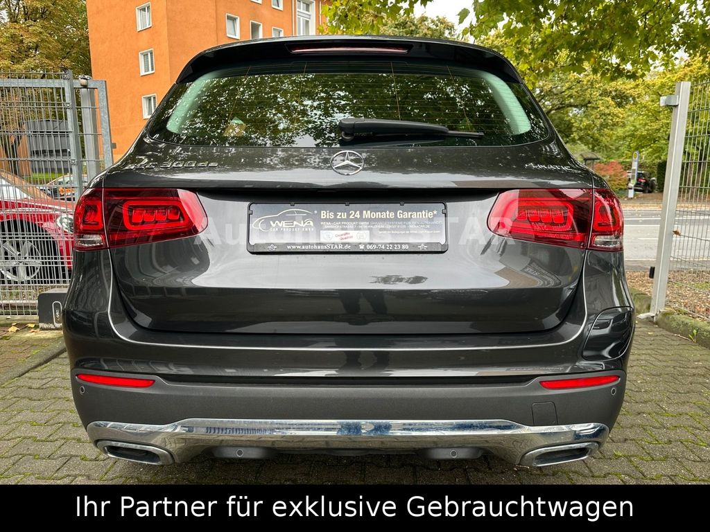 Mercedes-Benz GLC 300 2021