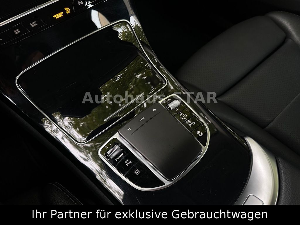 Mercedes-Benz GLC 300 2021