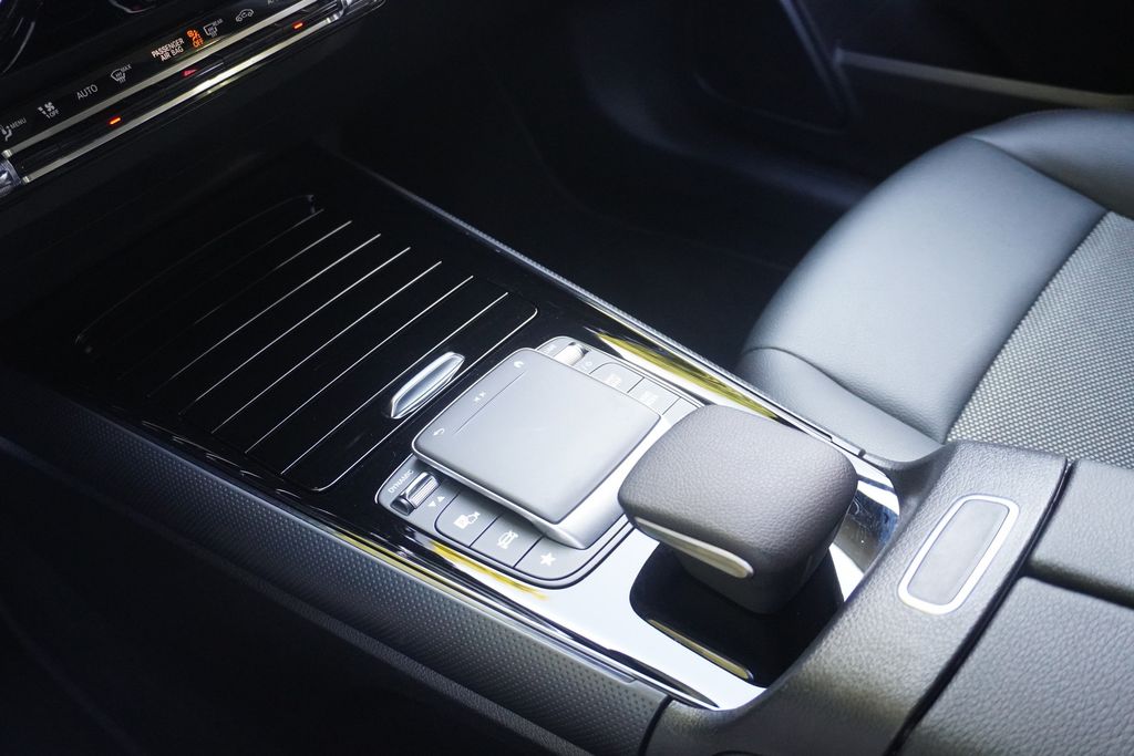 Mercedes-Benz B 250 2021