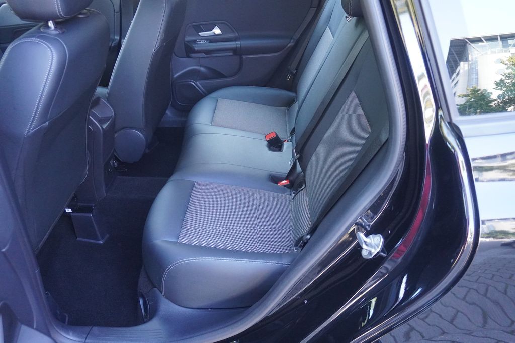 Mercedes-Benz B 250 2021