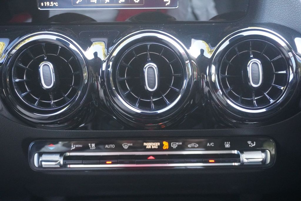 Mercedes-Benz B 250 2021