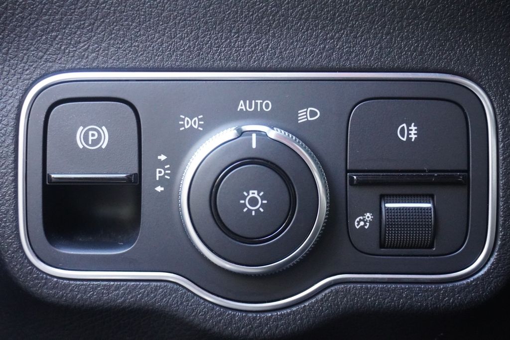 Mercedes-Benz B 250 2021