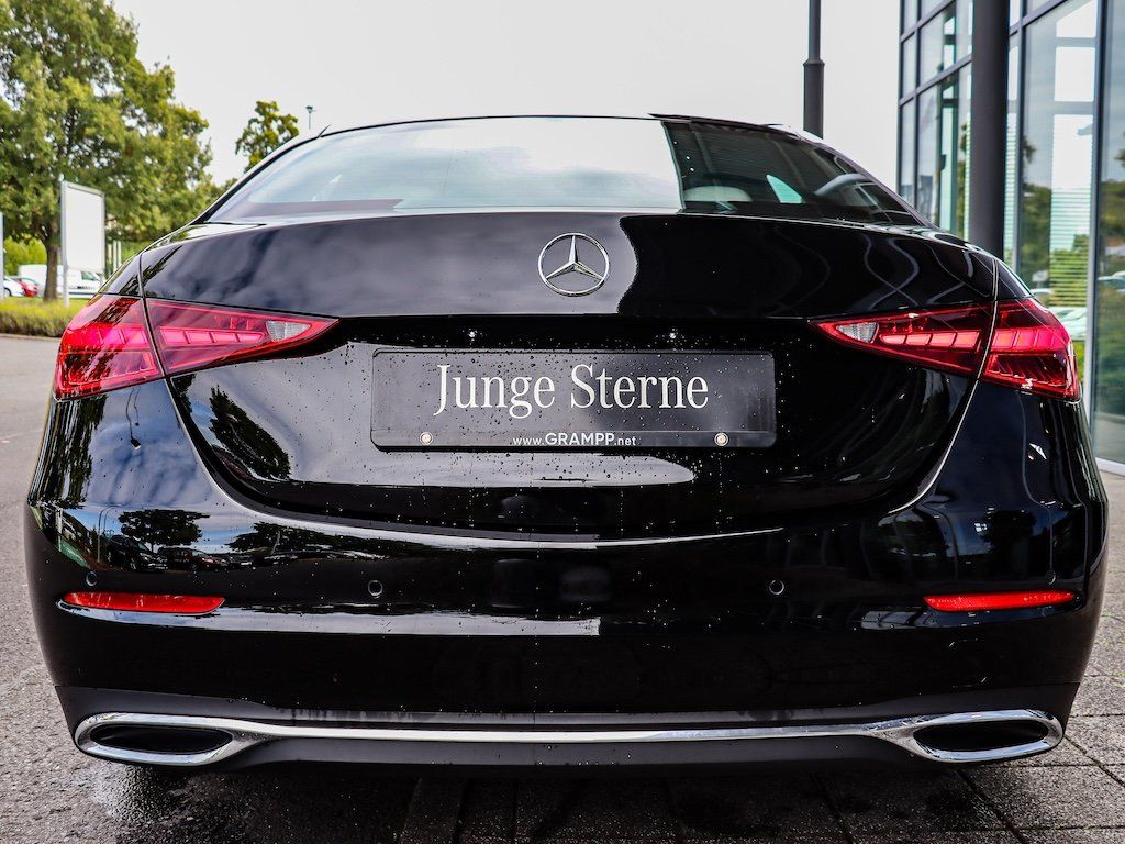 Mercedes-Benz C 200 2024