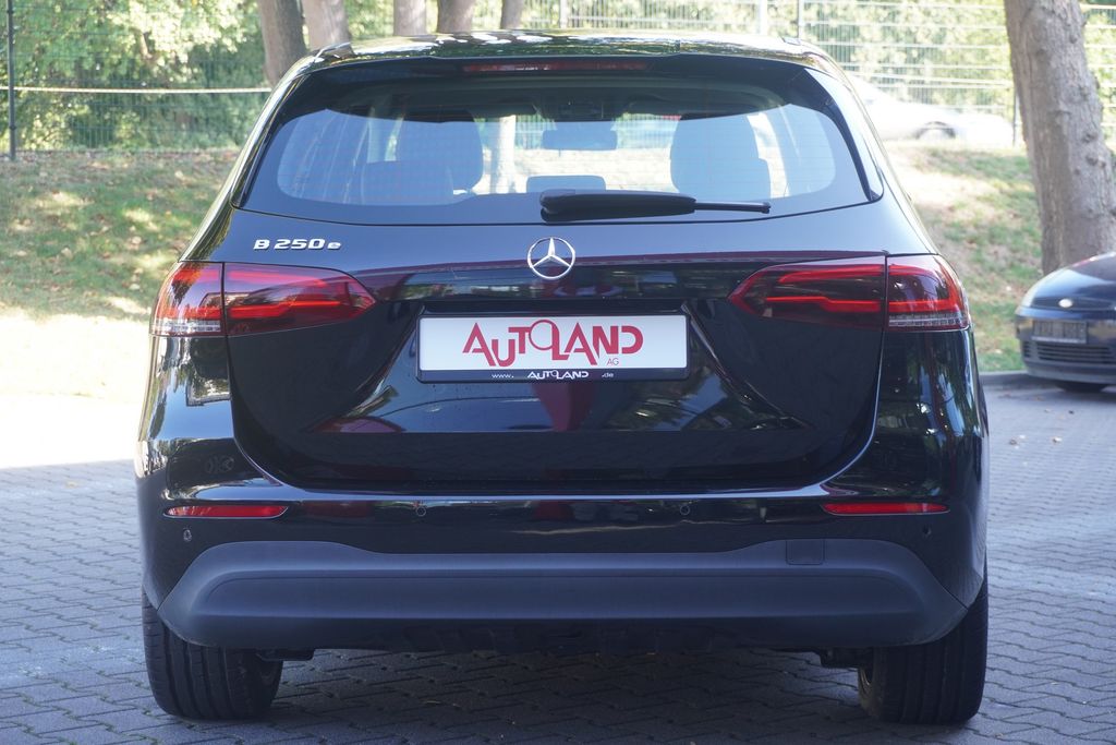 Mercedes-Benz B 250 2021