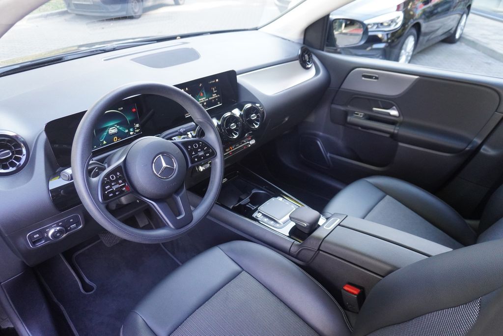 Mercedes-Benz B 250 2021