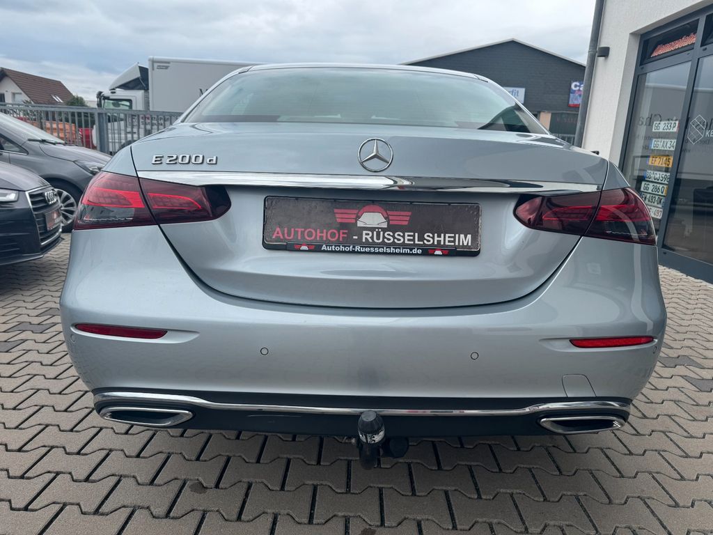 Mercedes-Benz E 200 2021