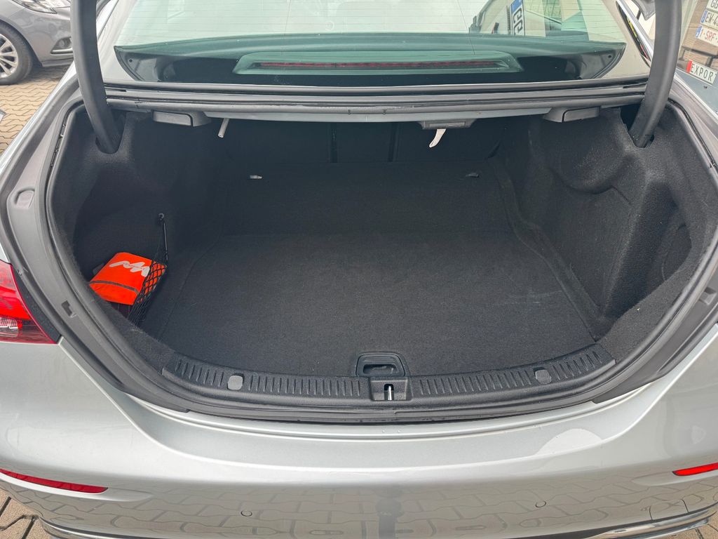 Mercedes-Benz E 200 2021