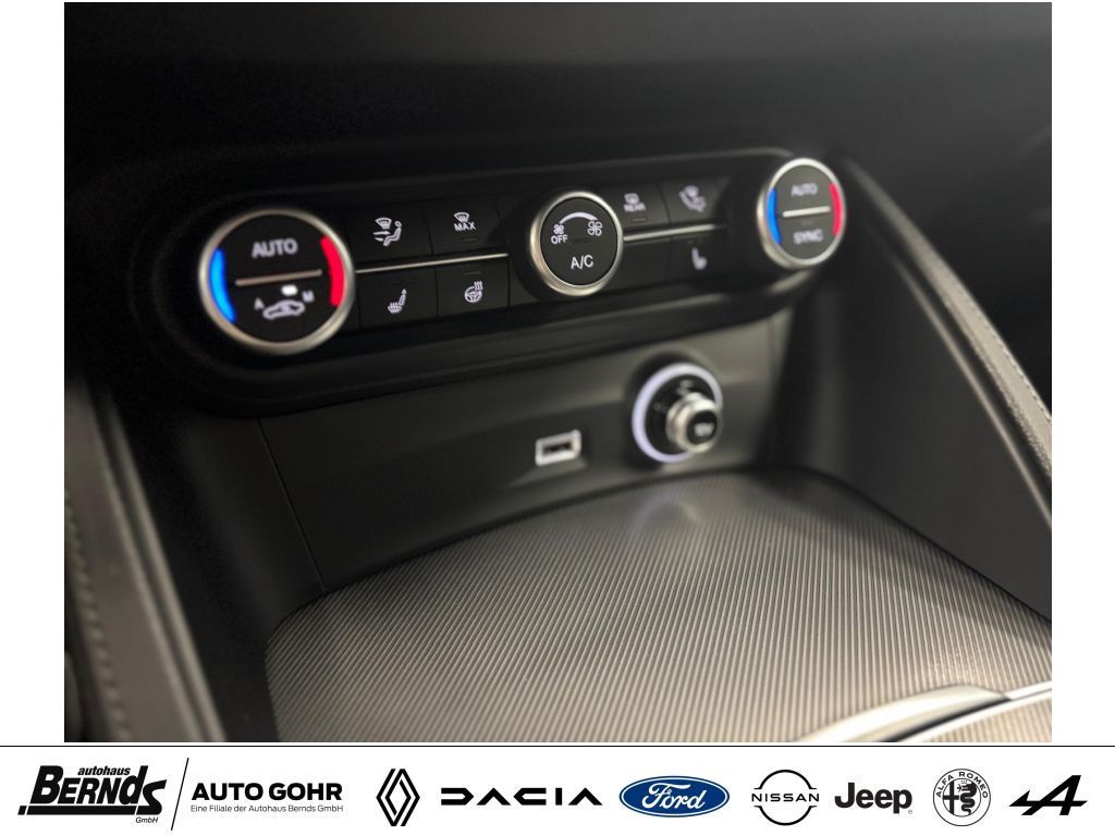 Alfa Romeo Stelvio 2023