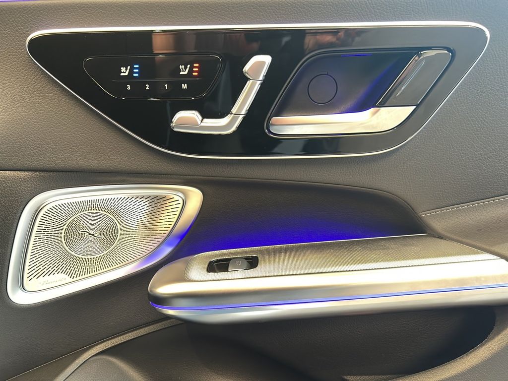 Mercedes-Benz CLE 300 2025