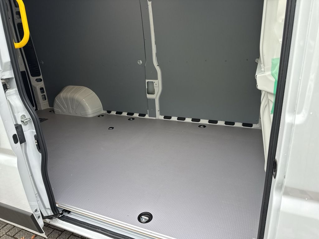 Toyota Proace Max 2025