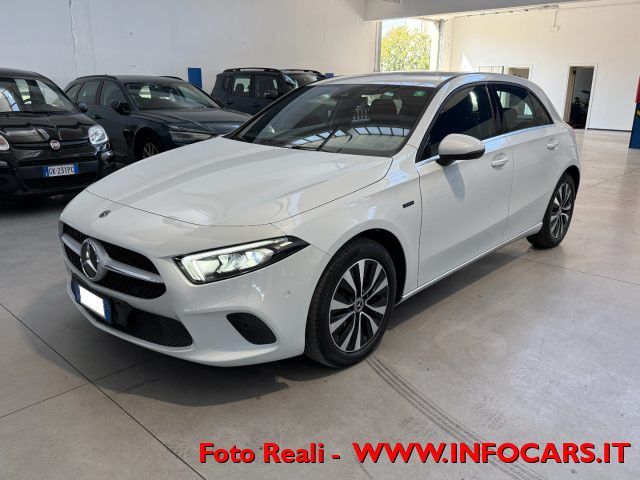 Mercedes-Benz A 250 2021