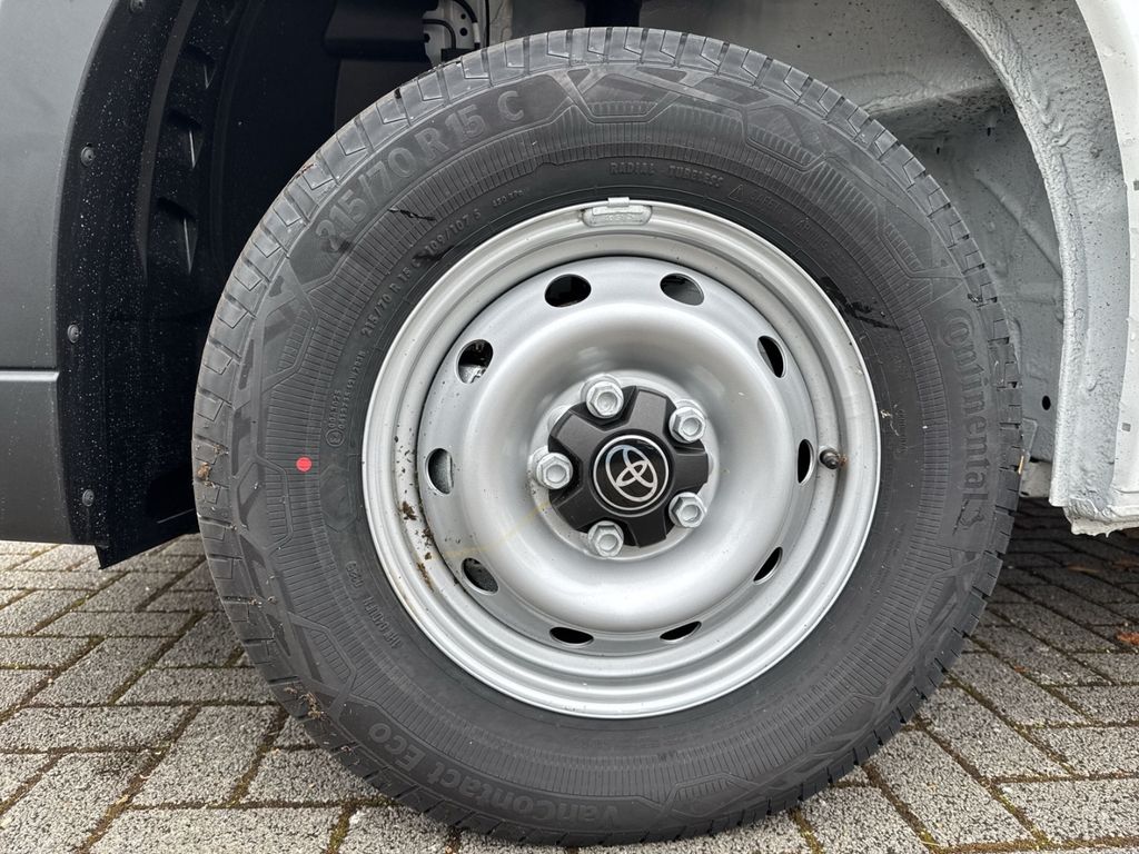 Toyota Proace Max 2025