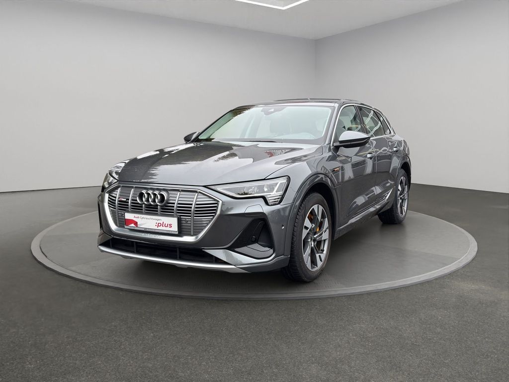 Audi e-tron 2022