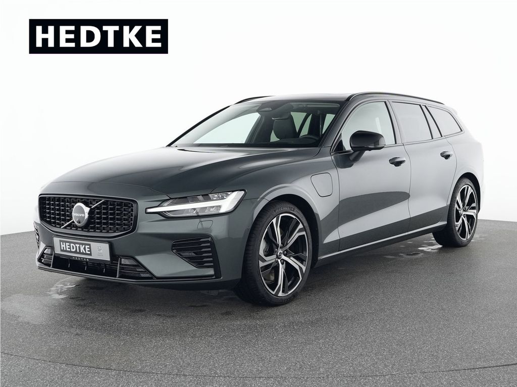 Volvo V60 2025