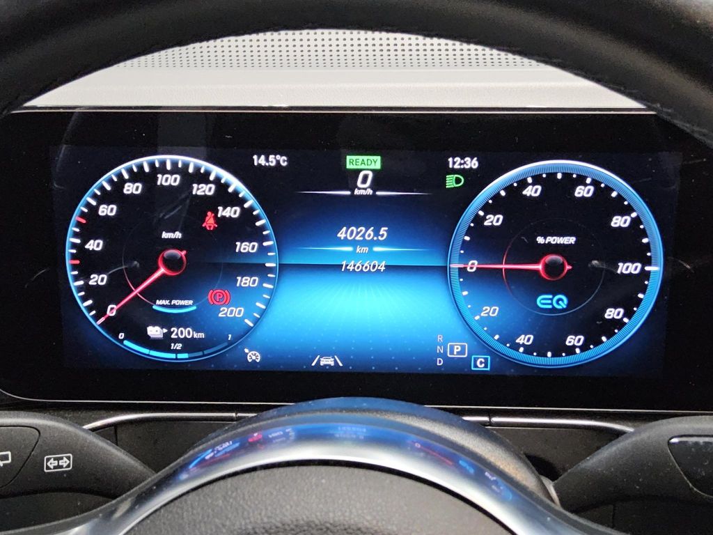 Mercedes-Benz EQC 2021