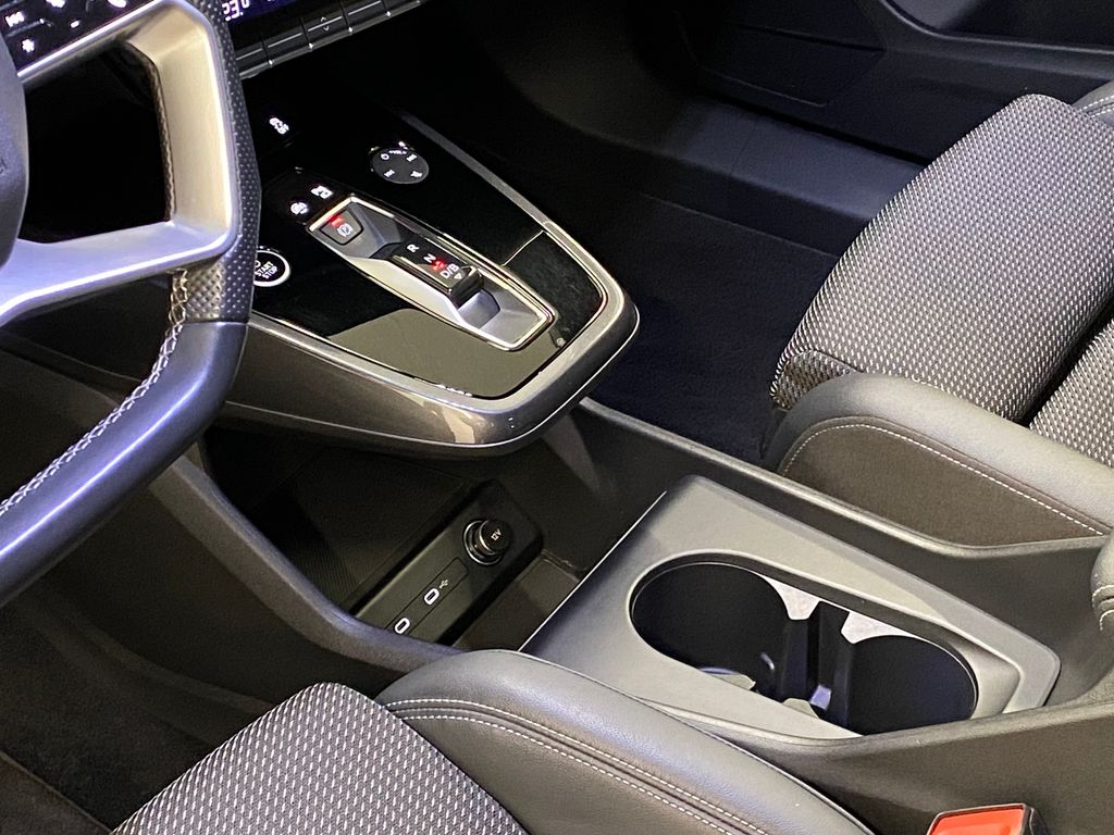 Audi Q4 e-tron 2021