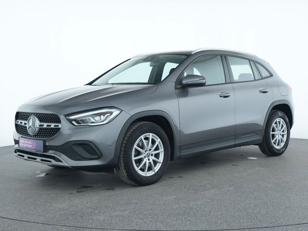 Mercedes-Benz GLA 180 2022