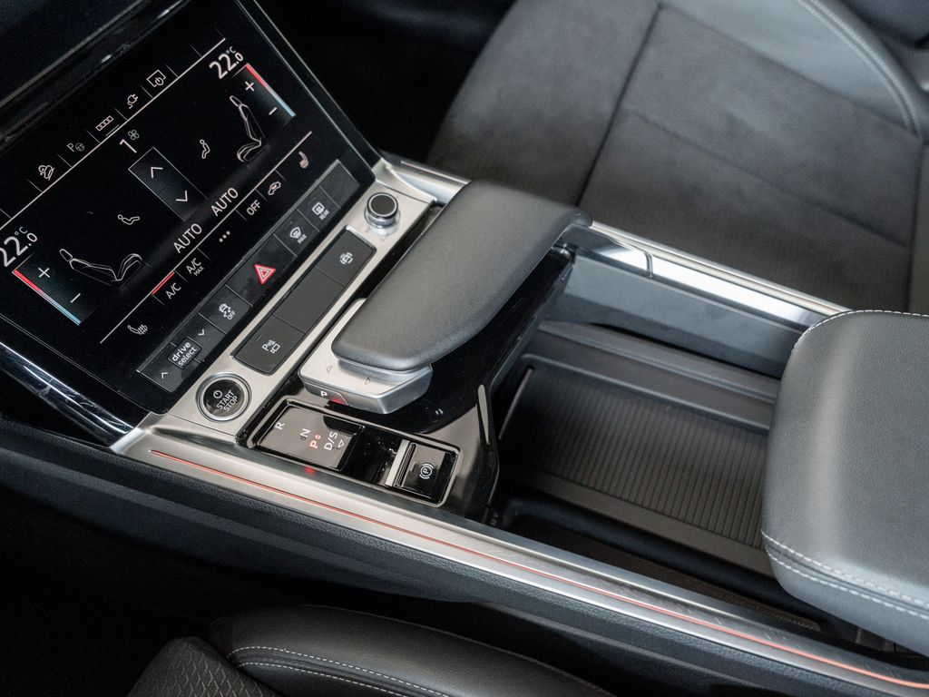 Audi e-tron 2022
