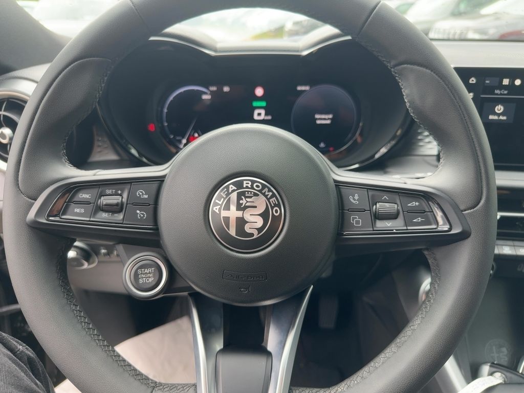 Alfa Romeo Tonale 2023