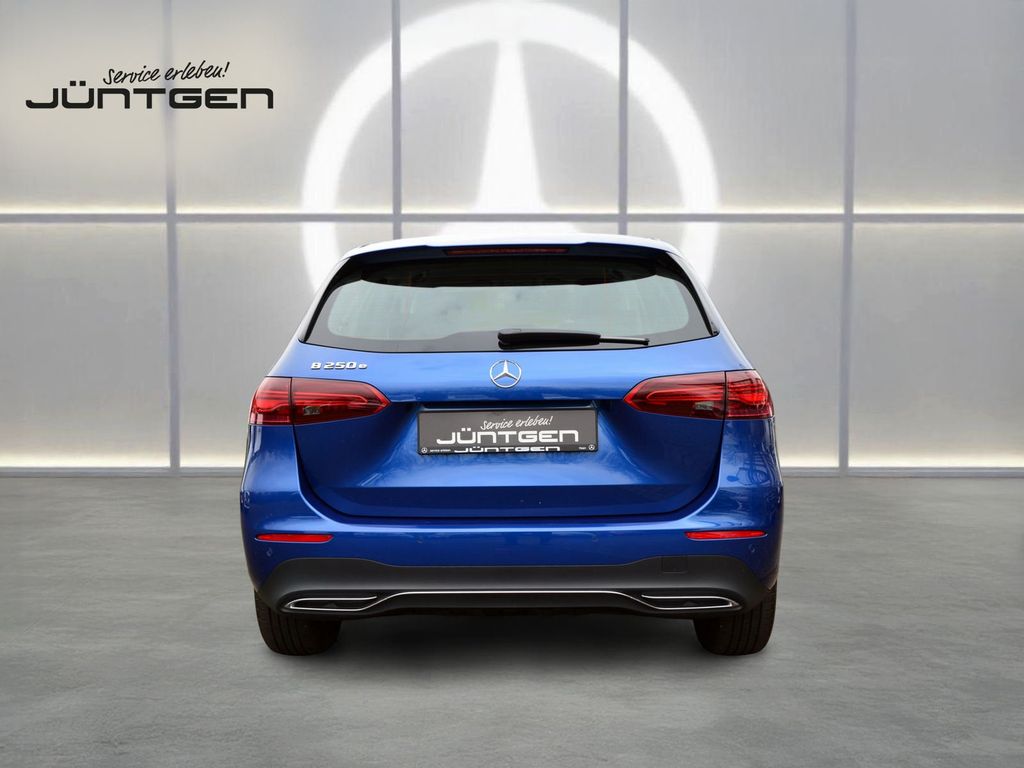 Mercedes-Benz B 250 2024