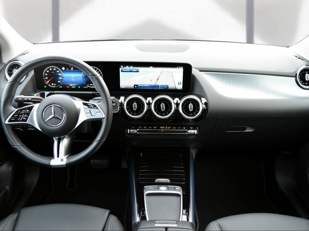 Mercedes-Benz B 250 2024