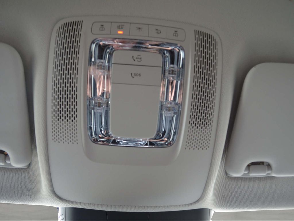 Mercedes-Benz B 250 2024