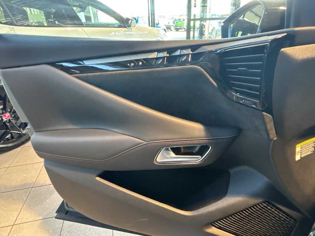 DS Automobiles DS4 2025