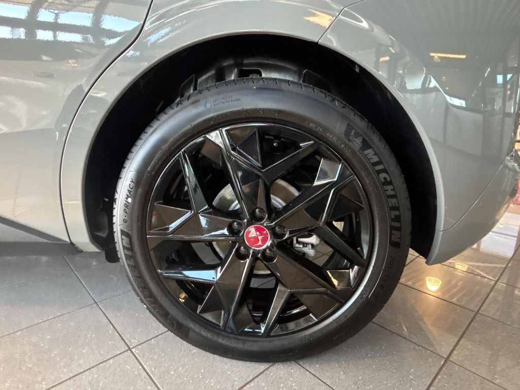 DS Automobiles DS4 2025