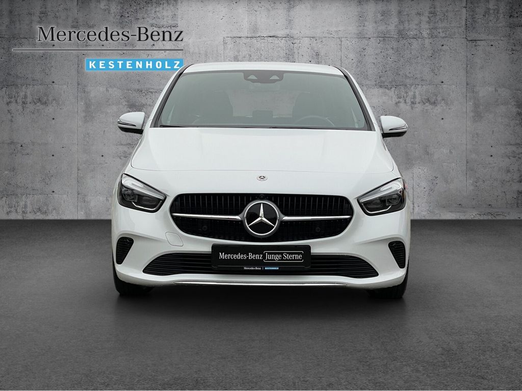 Mercedes-Benz B 220 2023