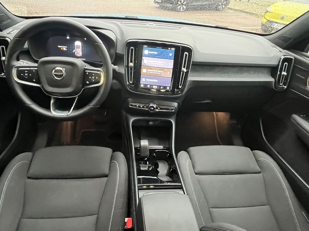 Volvo C40 2022