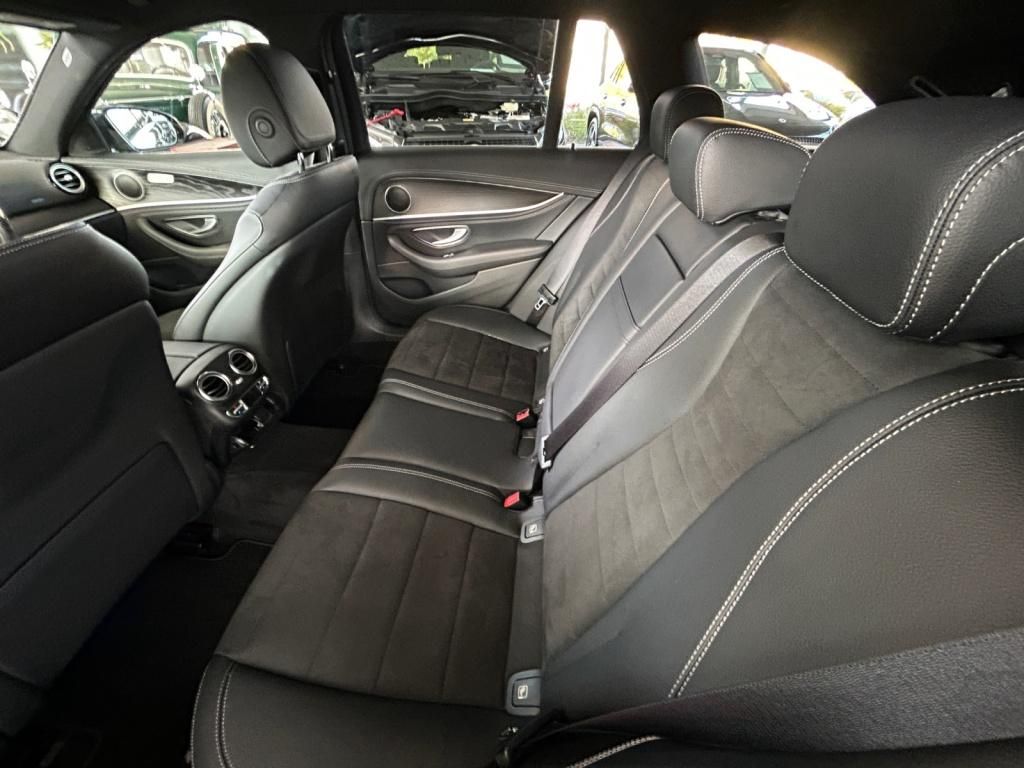 Mercedes-Benz E 300 2023
