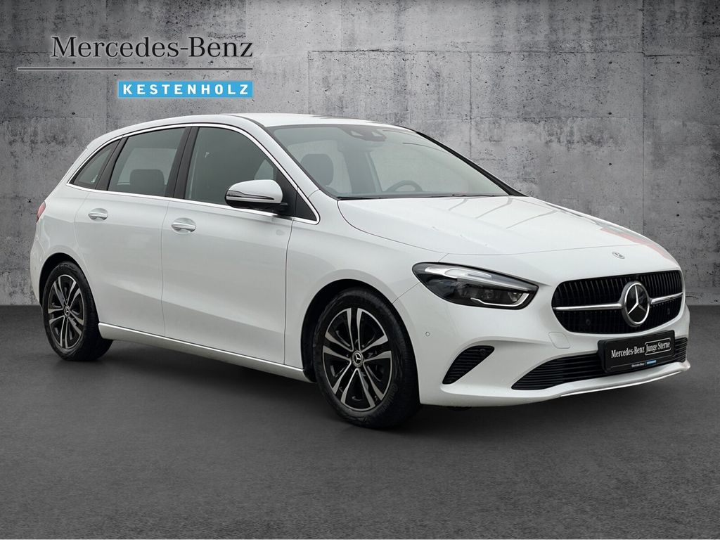 Mercedes-Benz B 220 2023