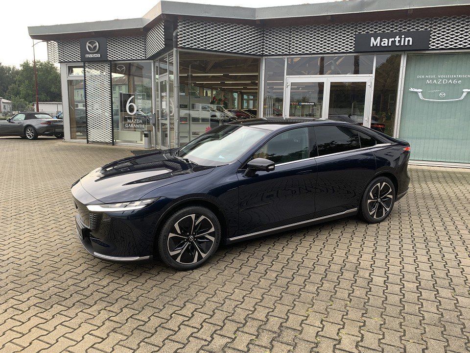 Mazda 6e 2025
