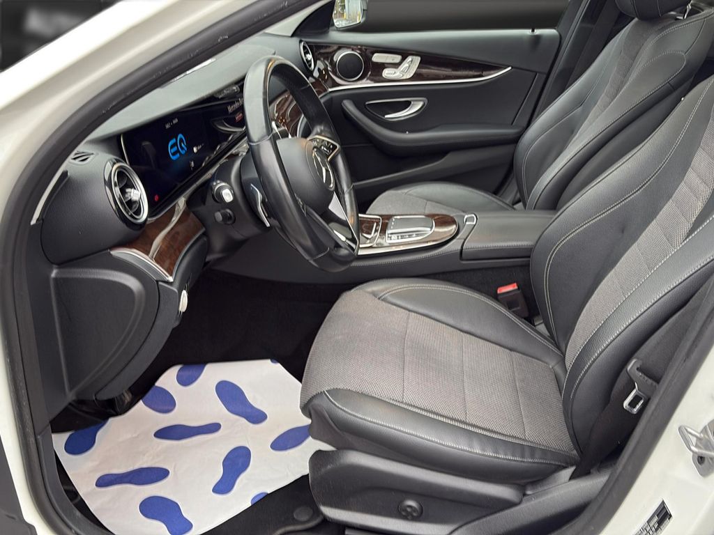 Mercedes-Benz E 300 2021