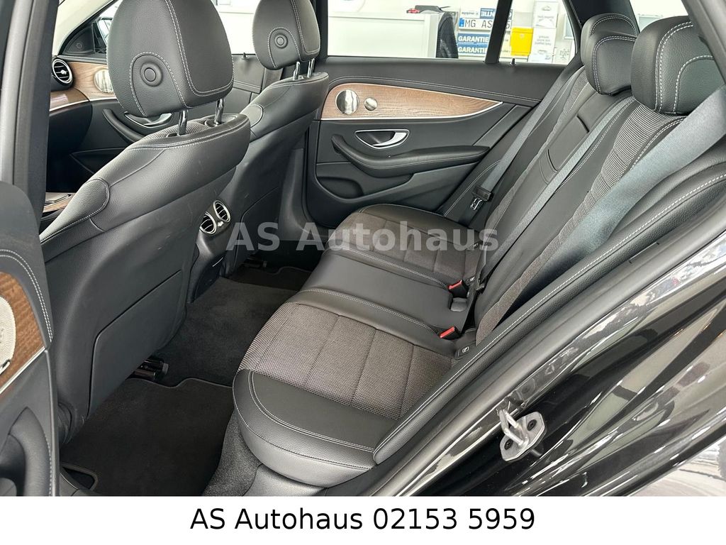 Mercedes-Benz E 300 2022