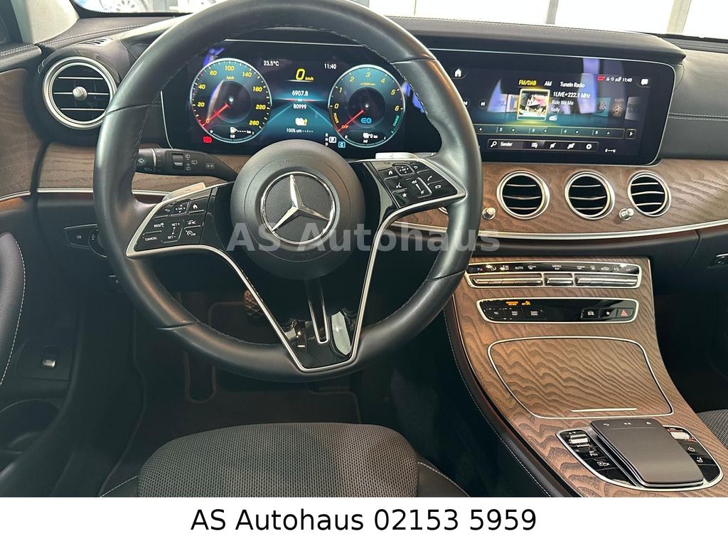 Mercedes-Benz E 300 2022