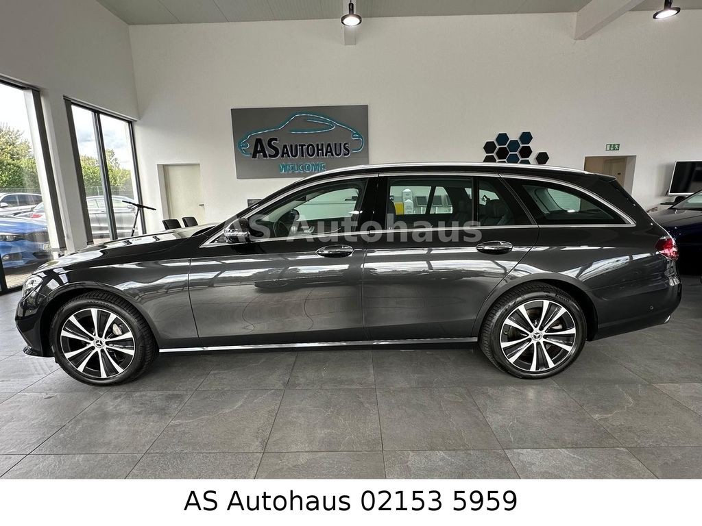 Mercedes-Benz E 300 2022